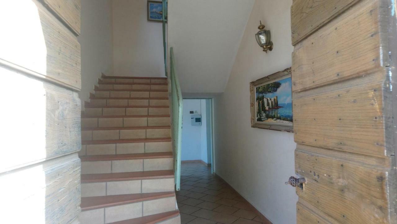 Apartment A Luna Rossa *